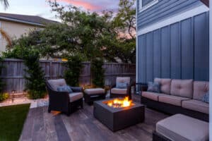 beautiful wide backyard with firepit design