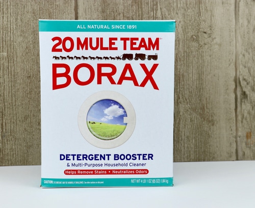 An unopened box of Borax detergent booster.