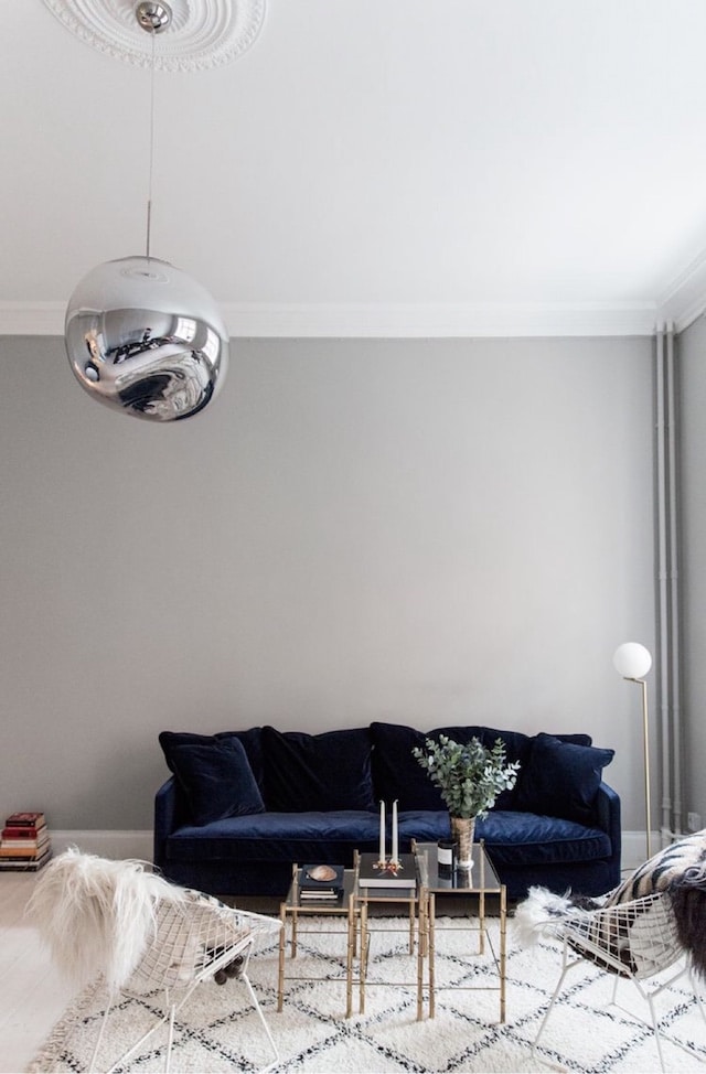 Simple and futuristic themed living room blue velvet sofa