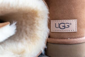 Ugg boots logo, fur inside
